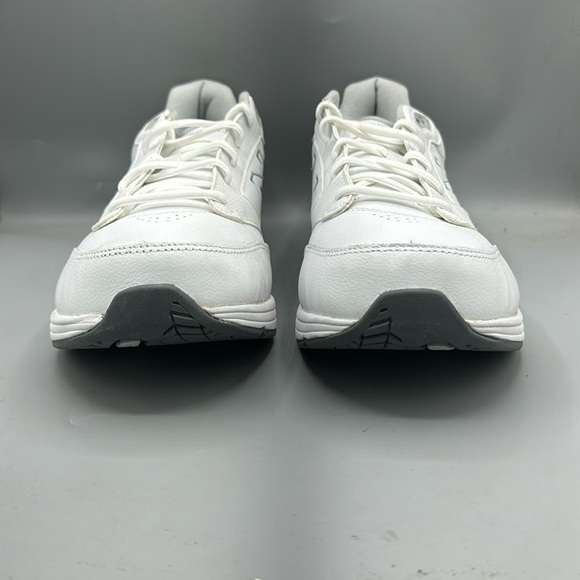 New Balance walking‎ shoes